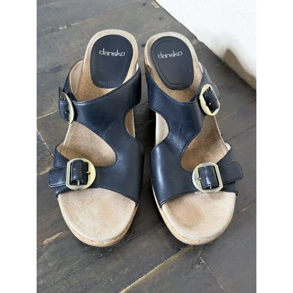 Dansko step into